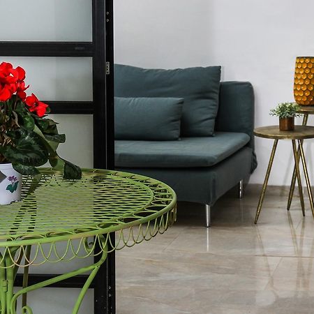 Acre Two Wells Zimmer Экстерьер фото