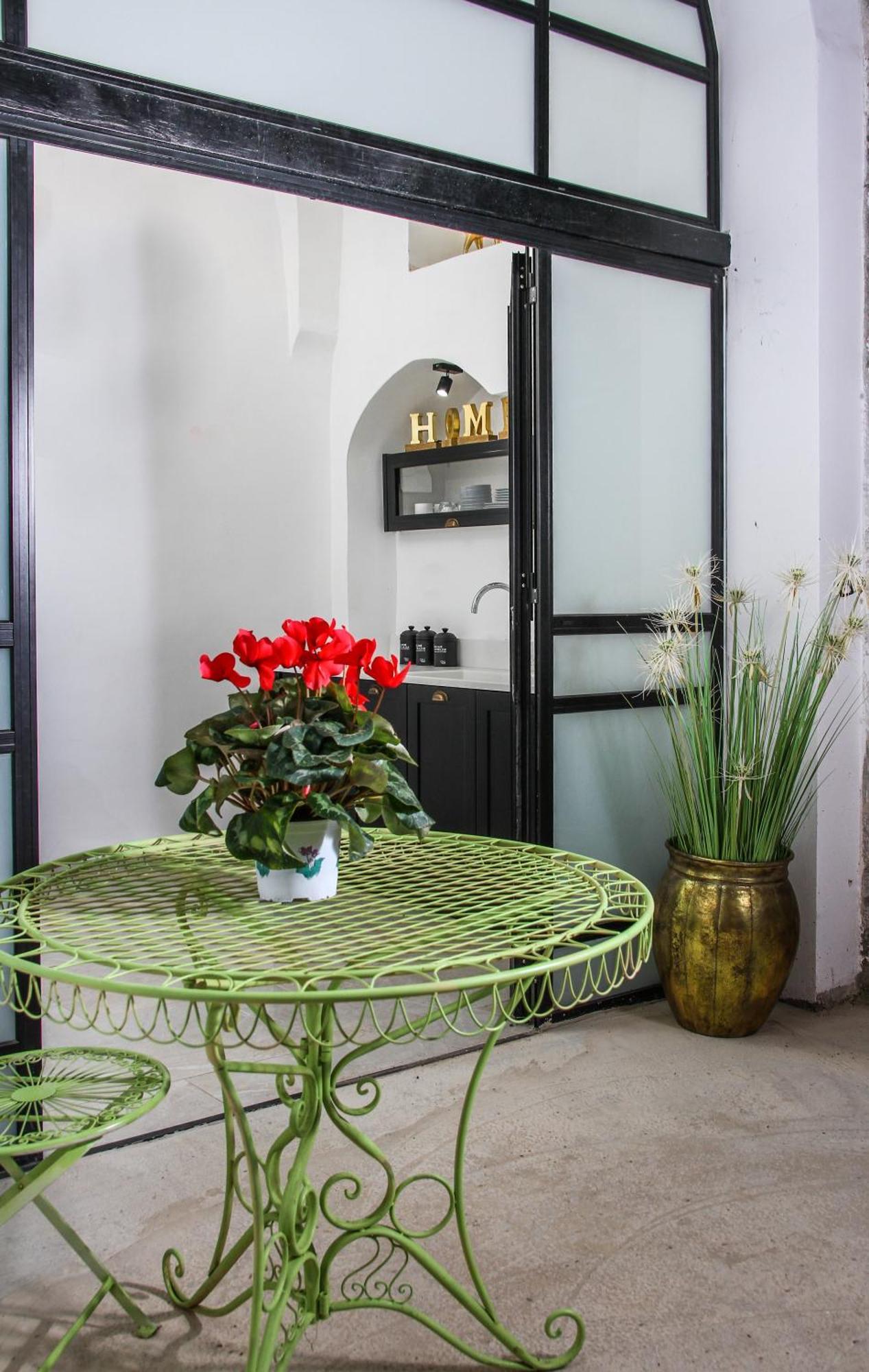 Acre Two Wells Zimmer Экстерьер фото