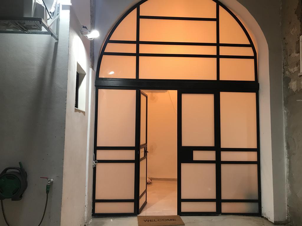 Acre Two Wells Zimmer Экстерьер фото