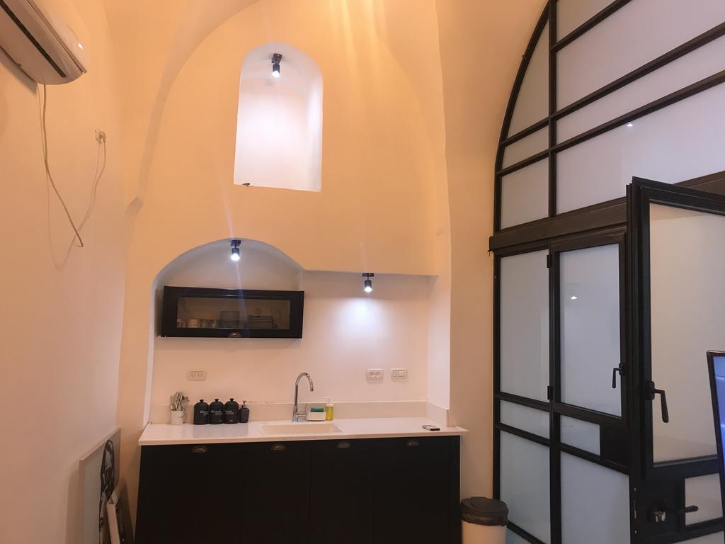 Acre Two Wells Zimmer Экстерьер фото