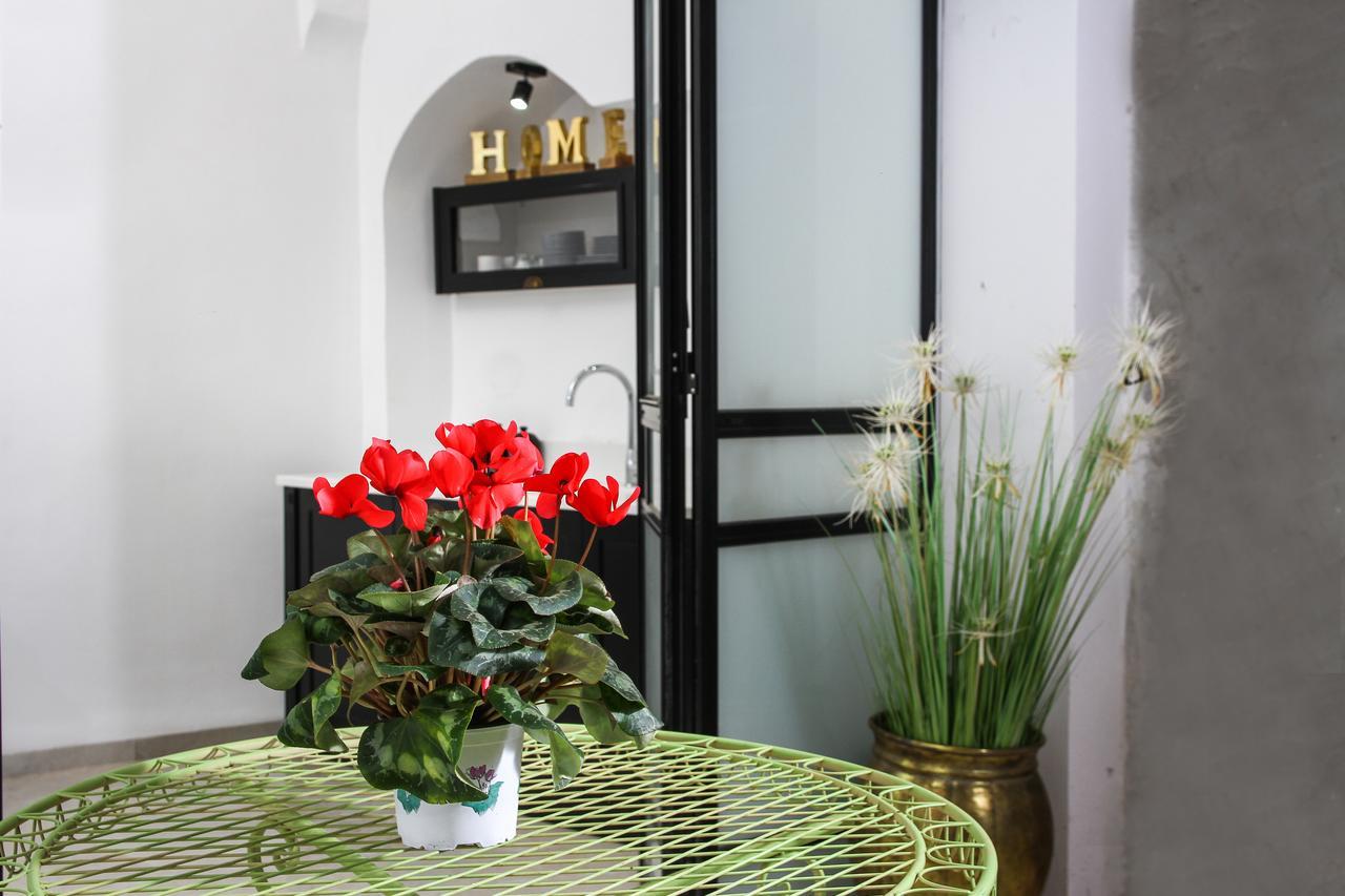 Acre Two Wells Zimmer Экстерьер фото